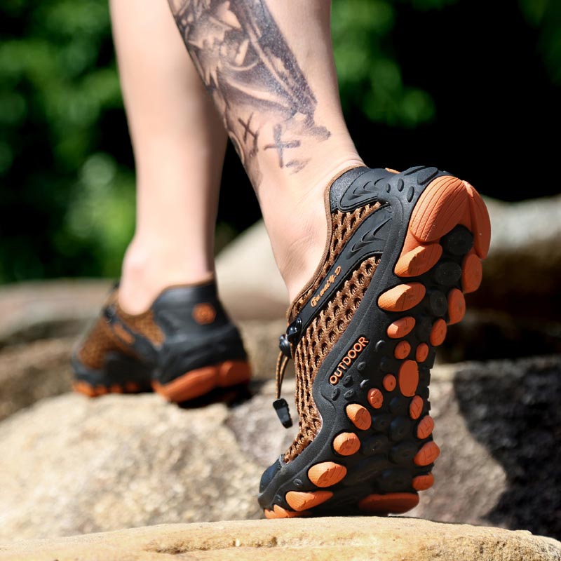 Japanese Lifestyle Items - trekking mountain mens sports shoes basket